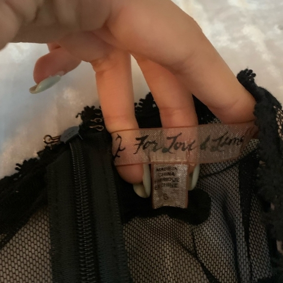 For Love and Lemons lace gown - Picture 3 of 6